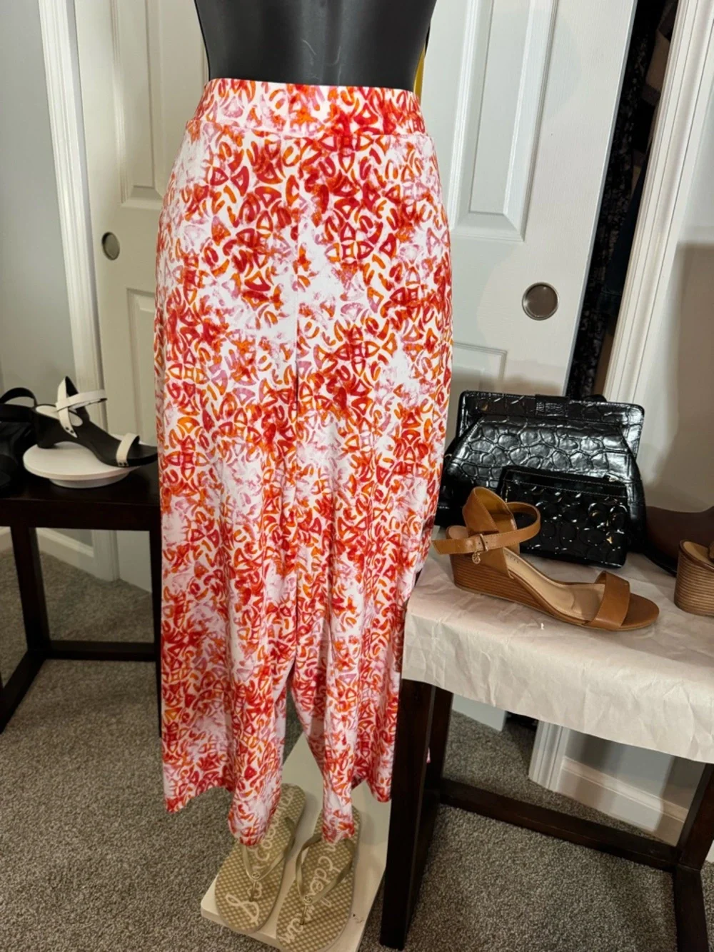 Susan Graver Pink and Orange Printed Culotte Pants - Picture 1 of 6